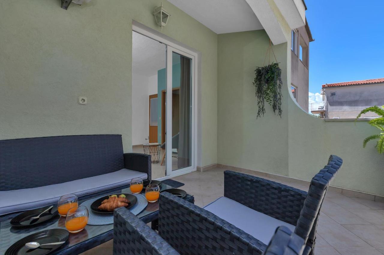 Apartmani Luna Baska Voda Exterior photo