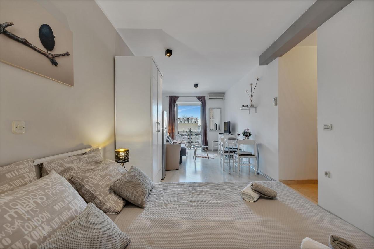 Apartmani Luna Baska Voda Exterior photo