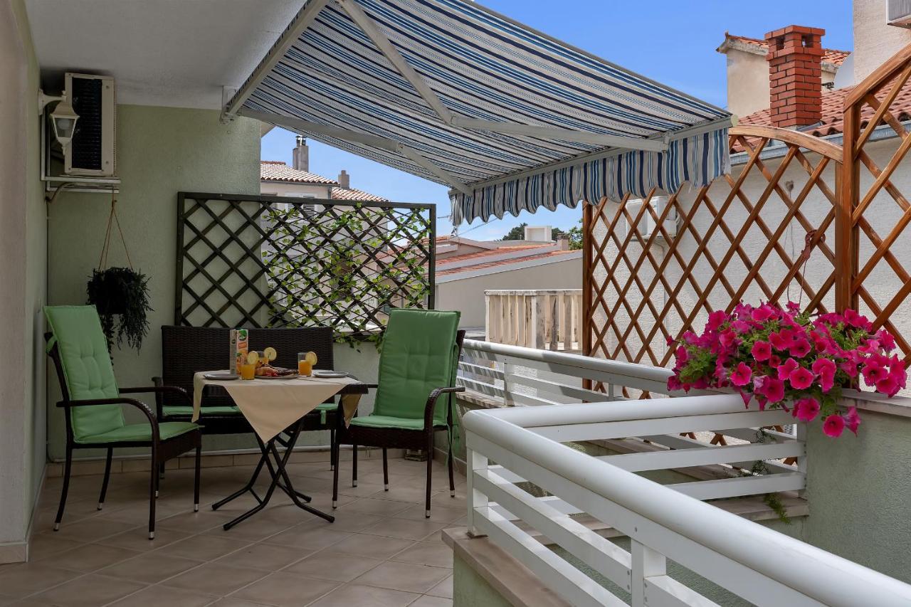 Apartmani Luna Baska Voda Exterior photo